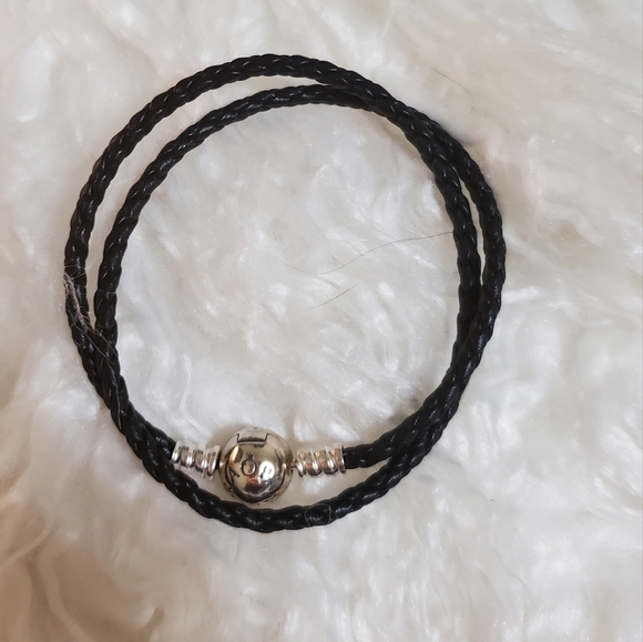 Pandora Moments Double Black Leather BraceletSterling silver - Picture 3 of 10
